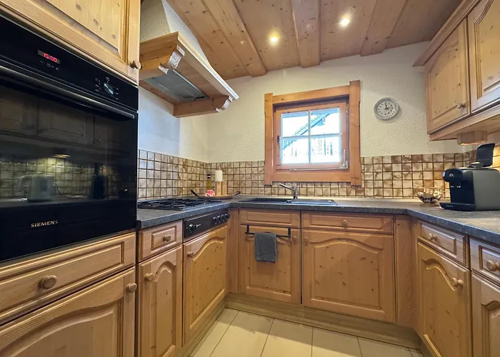 Einzigartiges Alpenstil Mit Panoramablick דירה